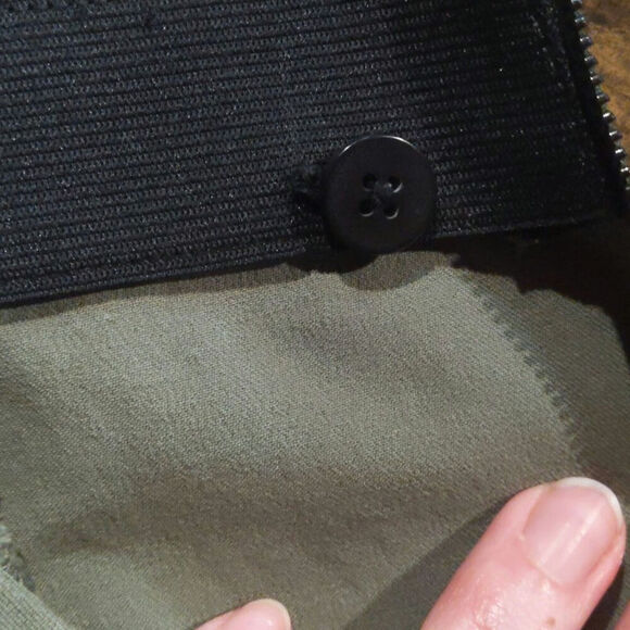 Everlane The Size-Zip Stretch Cotton Ankle Pants Army Green Minimalsit Size 4 - Picture 6 of 9